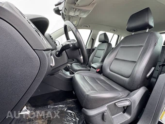 2017 Volkswagen Tiguan S - miniatura 9