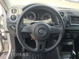2017 Volkswagen Tiguan S - miniatura 10