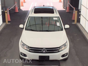 2017 Volkswagen Tiguan SEL – miniatura 2