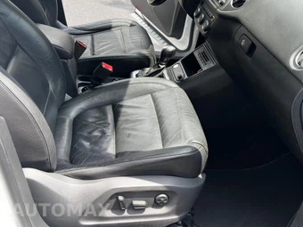 2017 Volkswagen Tiguan Sport - miniatura 10