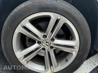 2017 Volkswagen Tiguan Sport - miniatura 23