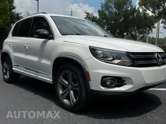 2017 Volkswagen Tiguan Sport - miniatura 3