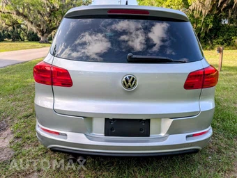 2017 Volkswagen Tiguan Sport - miniatura 6