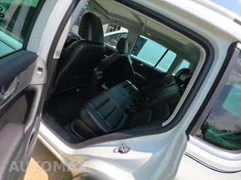 2017 Volkswagen Tiguan Sport – miniatura 13