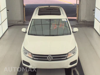 2017 Volkswagen Tiguan Wolfsburg – miniatura 2