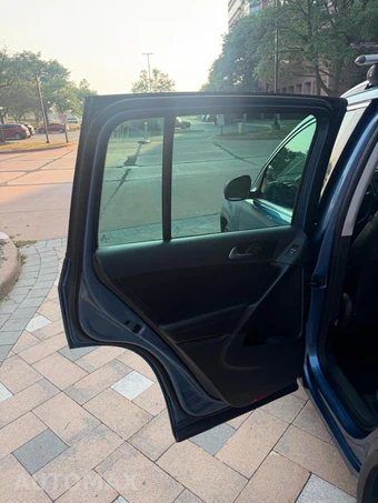 2017 Volkswagen Tiguan Wolfsburg - miniatura 42