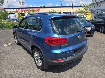 2017 Volkswagen Tiguan Wolfsburg – miniatura 2