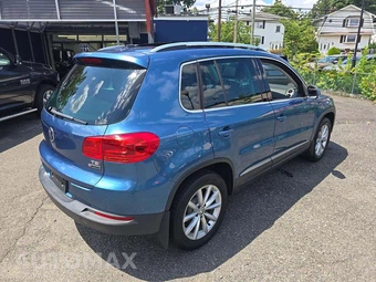 2017 Volkswagen Tiguan Wolfsburg – miniatura 3