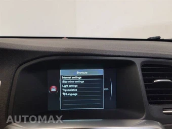2017 Volvo S60 T5 Dynamic - miniatura 18
