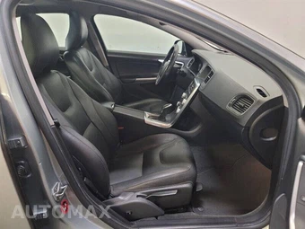 2017 Volvo S60 T5 Dynamic - miniatura 38