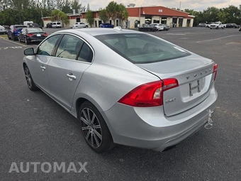 2017 Volvo S60 T5 Inscription - miniatura 17