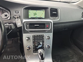 2017 Volvo S60 T5 Inscription - miniatura 5