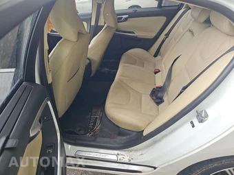 2017 Volvo S60 T5 Inscription - miniatura 13