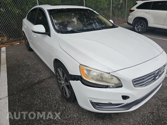 2017 Volvo S60 T5 Inscription - miniatura 3
