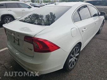 2017 Volvo S60 T5 Inscription - miniatura 4
