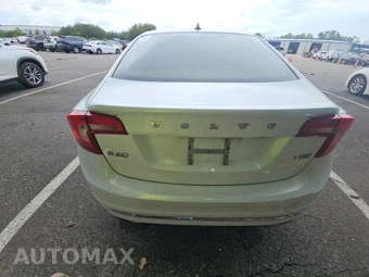 2017 Volvo S60 T5 Inscription - miniatura 5