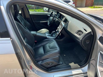 2017 Volvo S60 T5 Inscription - miniatura 11