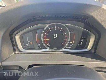 2017 Volvo S60 T5 Inscription – miniatura 9