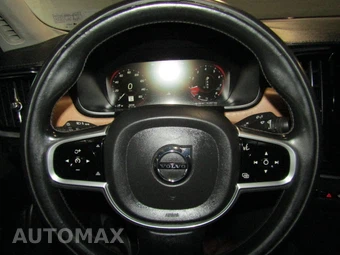 2017 Volvo S90 T6 Inscription – miniatura 11