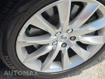 2017 Volvo S90 T6 Momentum – miniatura 22