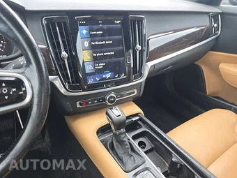 2017 Volvo S90 T6 Momentum - miniatura 11