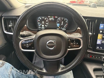 2017 Volvo S90 T6 Momentum - miniatura 13