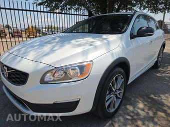 2017 Volvo V60 Cross Country T5