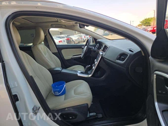 2017 Volvo V60 Cross Country T5 - miniatura 18