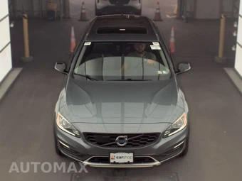 2017 Volvo V60 Cross Country T5 - miniatura 2