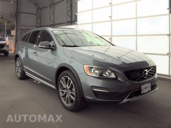 2017 Volvo V60 Cross Country T5 - miniatura 3