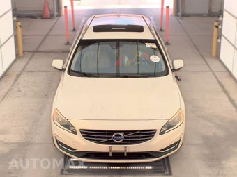 2017 Volvo V60 T5 Premier - miniatura 2