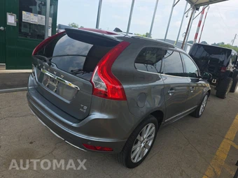 2017 Volvo XC60 T5 Inscription - miniatura 4