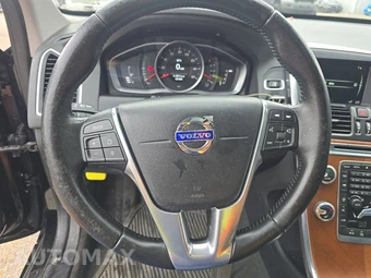 2017 Volvo XC60 T5 Inscription - miniatura 10