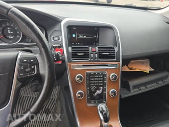 2017 Volvo XC60 T5 Inscription - miniatura 11