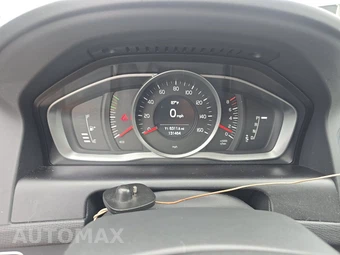 2017 Volvo XC60 T5 Inscription - miniatura 12