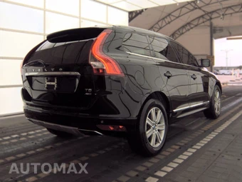 2017 Volvo XC60 T5 Inscription - miniatura 4