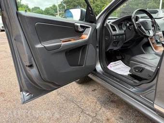 2017 Volvo XC60 T5 Inscription - miniatura 13
