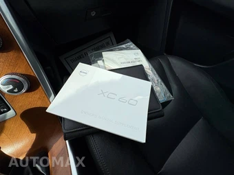 2017 Volvo XC60 T5 Inscription - miniatura 35