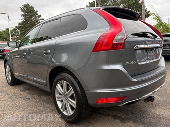 2017 Volvo XC60 T5 Inscription - miniatura 7