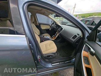 2017 Volvo XC60 T5 Inscription – miniatura 18