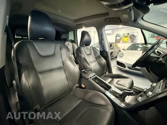 2017 Volvo XC60 T6 Dynamic - miniatura 16