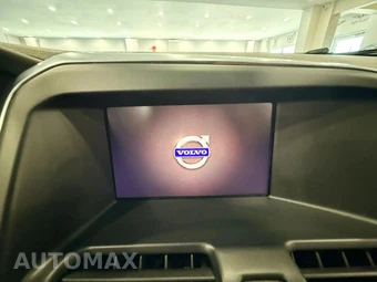 2017 Volvo XC60 T6 Dynamic - miniatura 24
