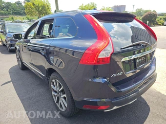 2017 Volvo XC60 T6 Dynamic – miniatura 2