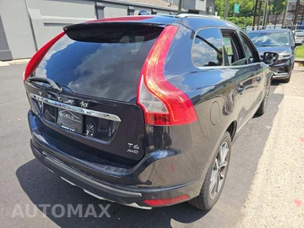 2017 Volvo XC60 T6 Dynamic – miniatura 3