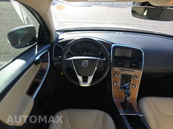 2017 Volvo XC60 T6 Inscription – miniatura 10