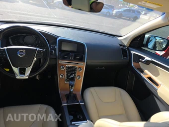 2017 Volvo XC60 T6 Inscription – miniatura 11