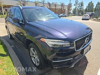 2017 Volvo XC90 T5 Momentum 5-Passenger – miniatura 3