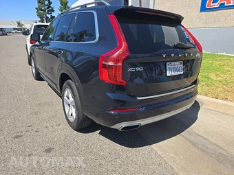 2017 Volvo XC90 T5 Momentum 5-Passenger – miniatura 6