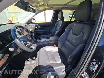 2017 Volvo XC90 T5 Momentum 5-Passenger – miniatura 7