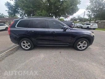 2017 Volvo XC90 T5 Momentum 5-Passenger - miniatura 4